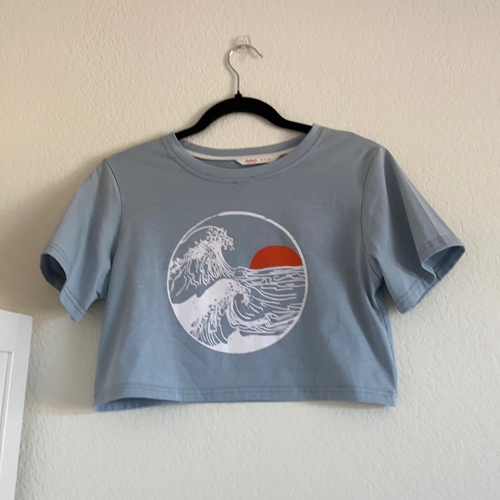 cropped tee